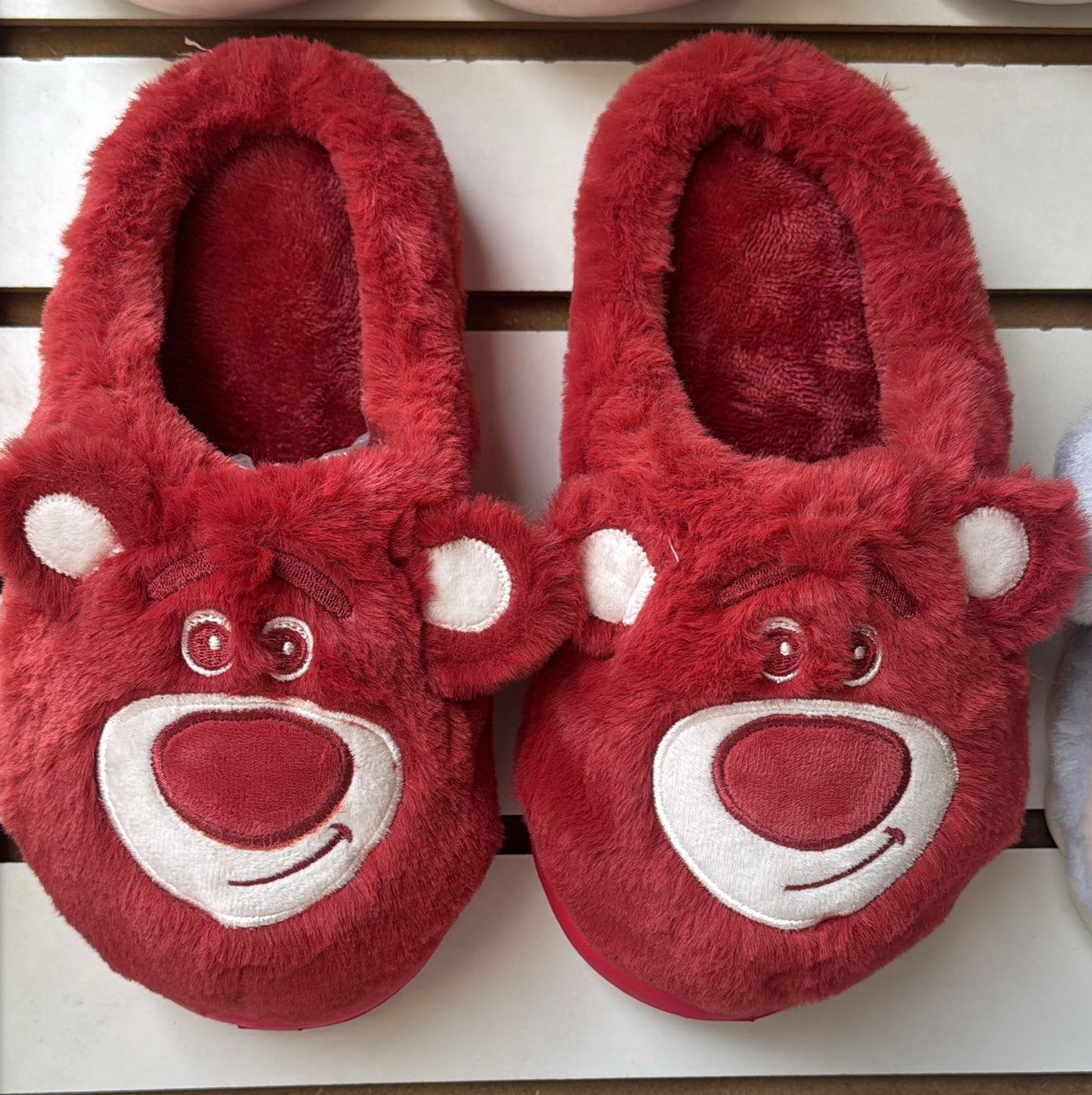 1115 - $140 PANTUFLAS UNISEX (caja con 48 pares)