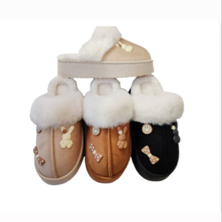 ZJM30030 - $120 PANTUFLA DAMA UGG #3-6 ( 24 PARES )