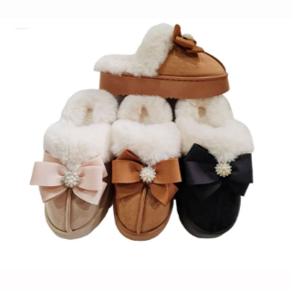 ZJM30028 - $120 PANTUFLA DAMA UGG #3-6 ( 24 PARES )