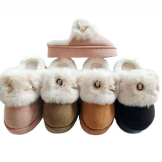 SJT30056 - $100 PANTUFLA JUVENIL UGG #19-22 ( 24 PARES )