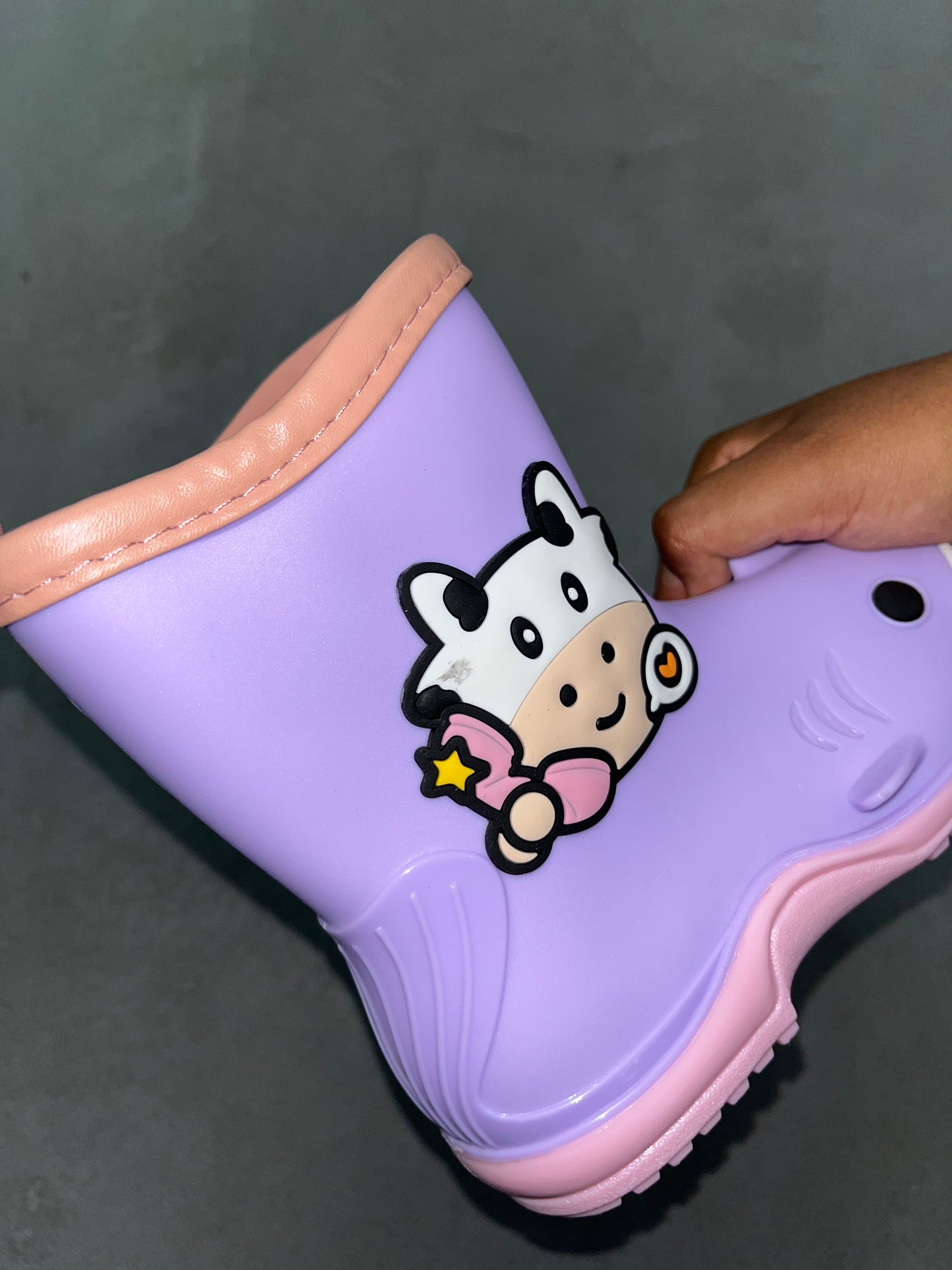 C121 - $110 BOTA DE LLUVIA JUVENIL #30-35