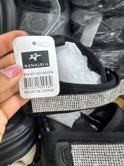 XD180058 - $180 por par (Caja con 24 pares) #3-6 sandalia brillos