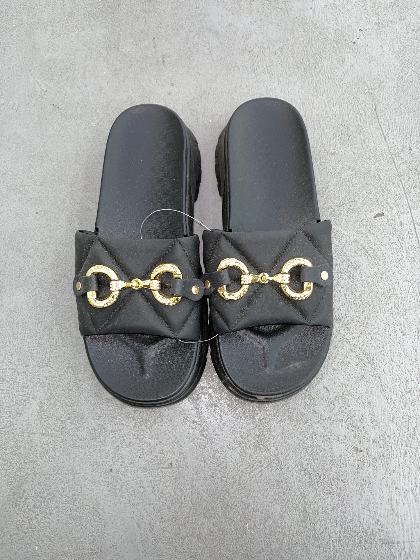 A8057 - $85 SANDALIA DAMA