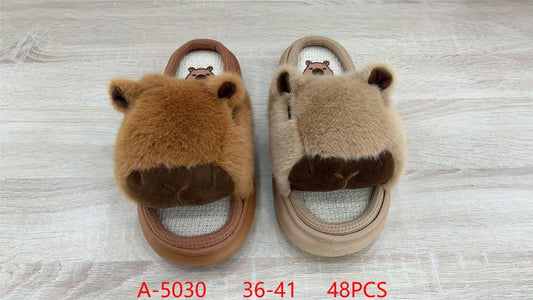 A5030 - $115 por par PANTUFLA DAMA DE CAPIBARA (48 pares)