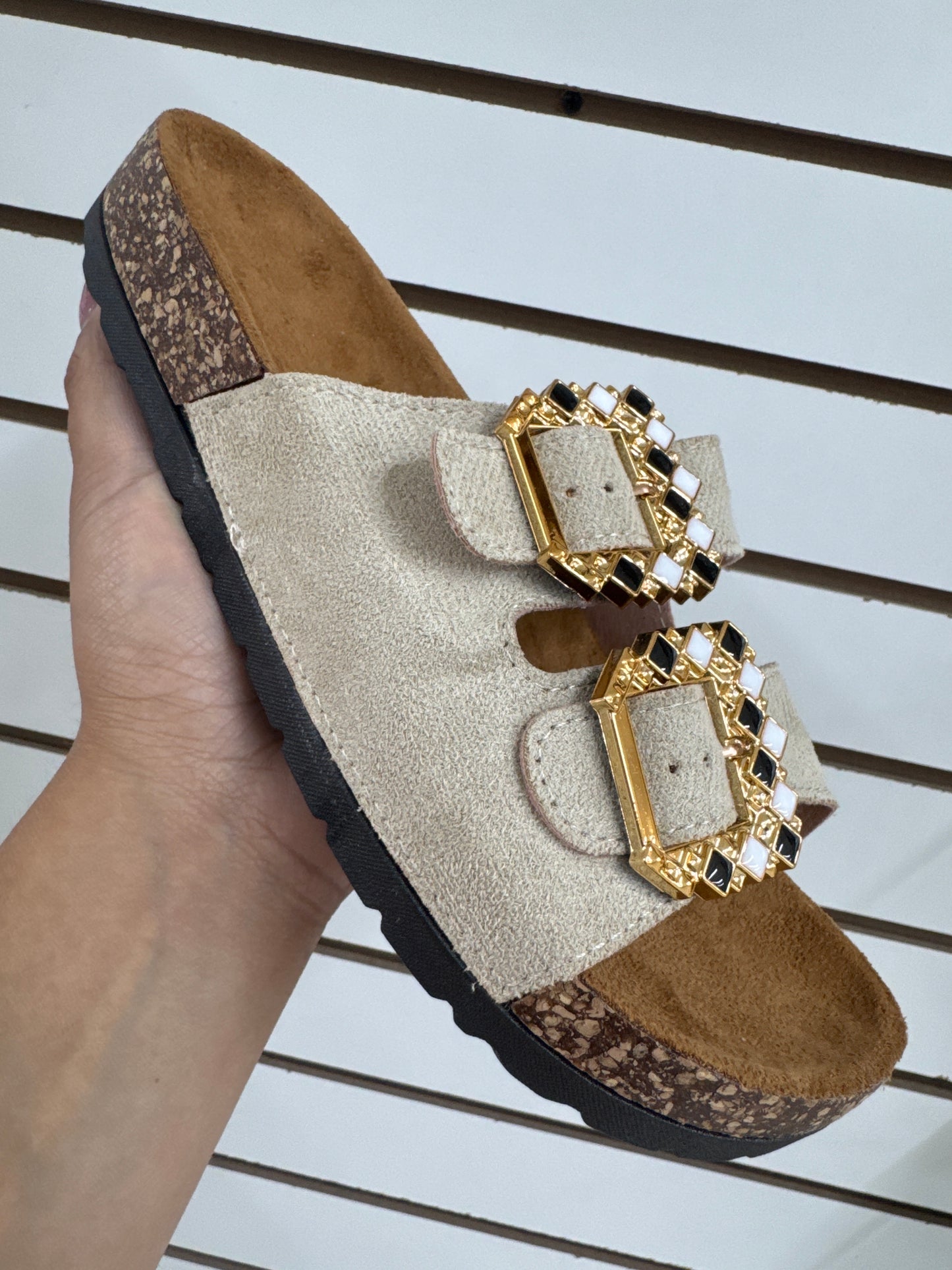 CXF-10022-$120 por par (24 por caja) #3-6 sandalias, hebillas, dama, comodidad