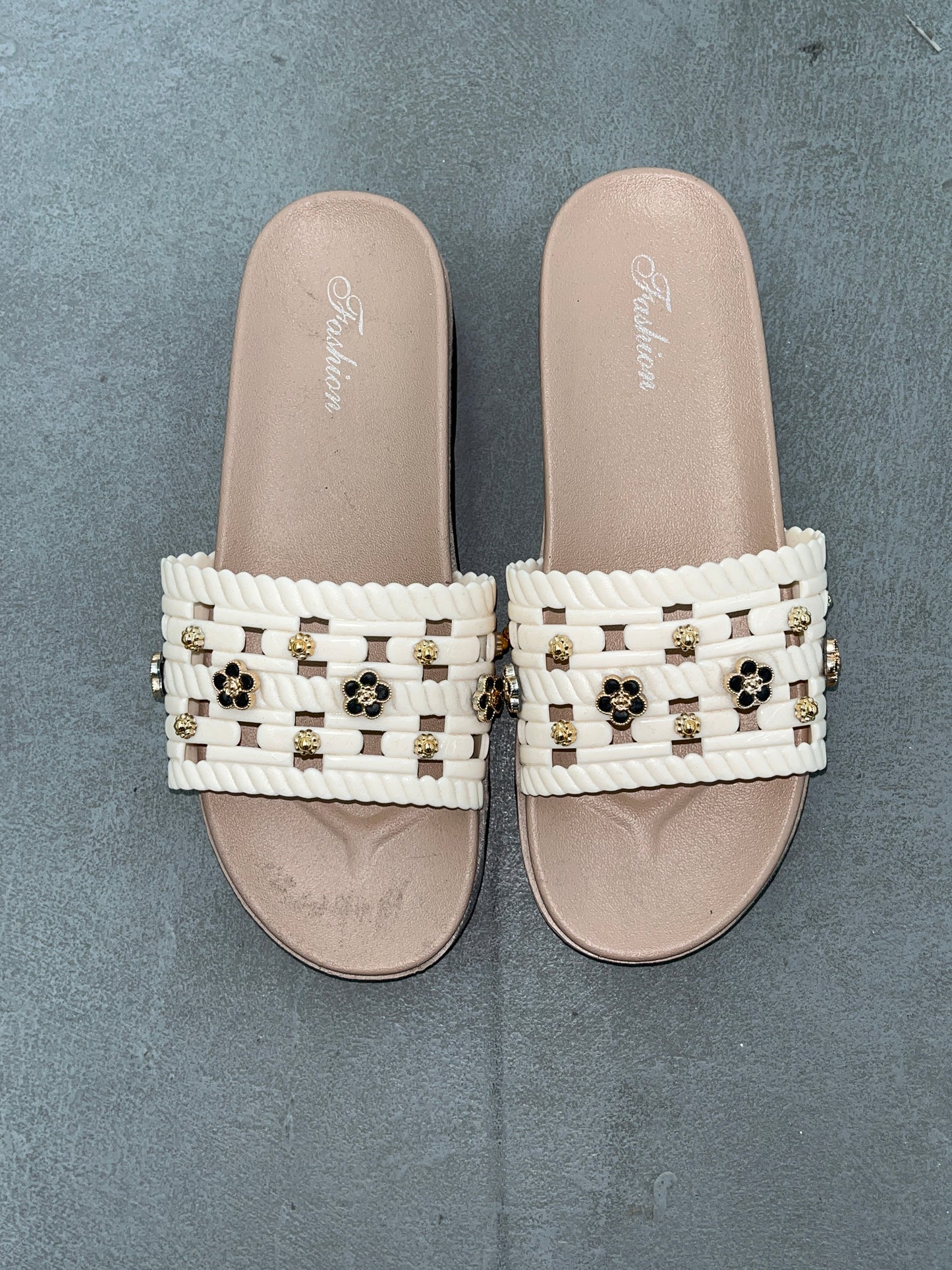 A8094 - $80 SANDALIA DAMA