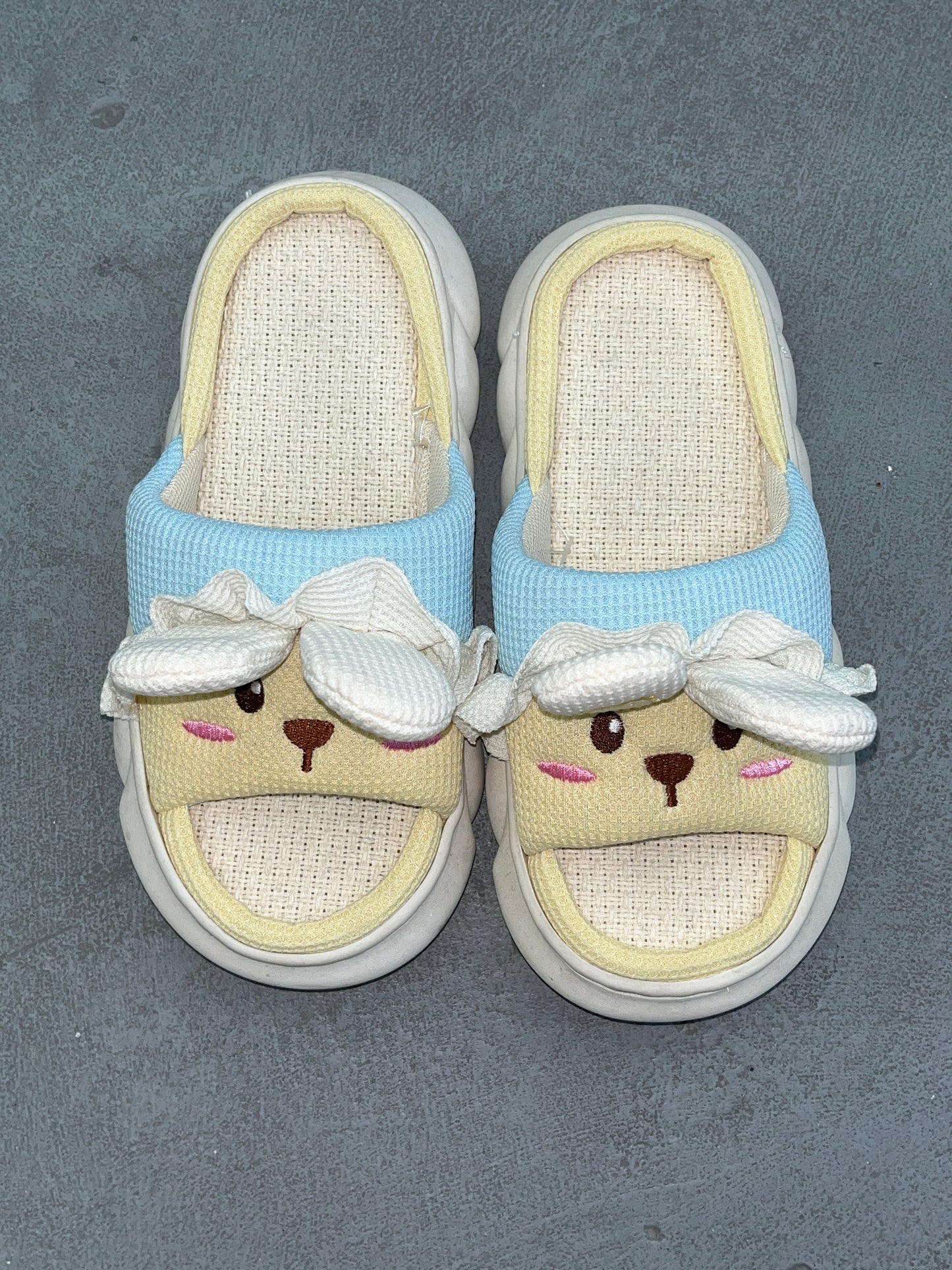 A5040 - $85 PANTUFLA DAMA
