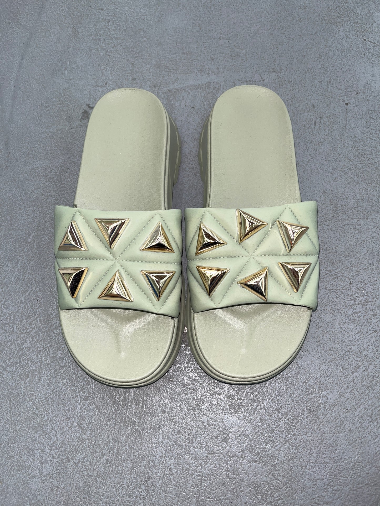 A8053 - $80 SANDALIA