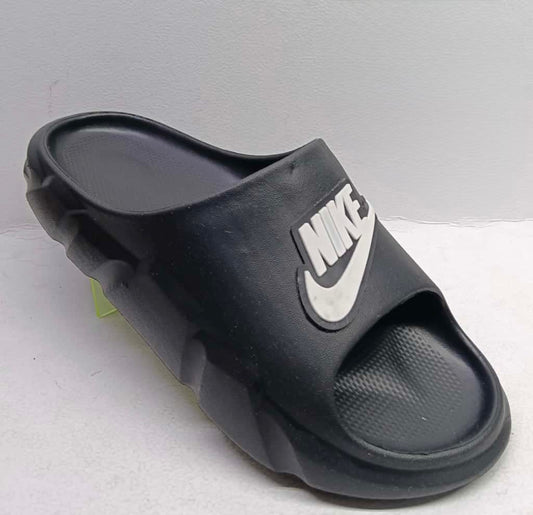 8063NIKE - desde $140 chancla #3-6 Nike Negro