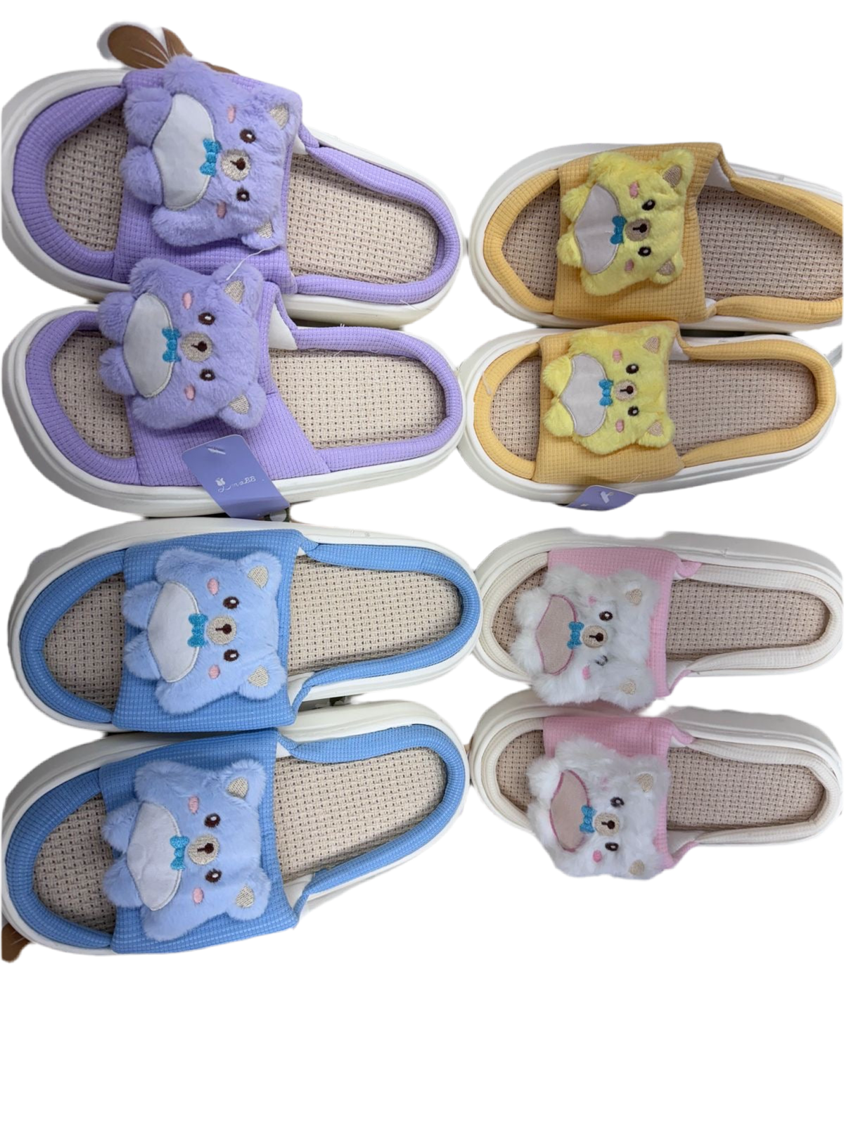 Personajes 11- $95 PANTUFLA DAMA (caja con 24 pares)