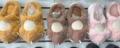 3114- Desde $130 por par #4-7 pantufla de dama con garritas
