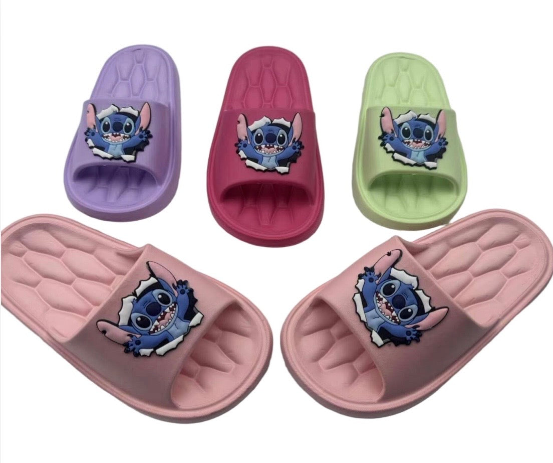 323A1/01 - $60 SANDALIA STICH NIÑA (Caja con 60 pares)