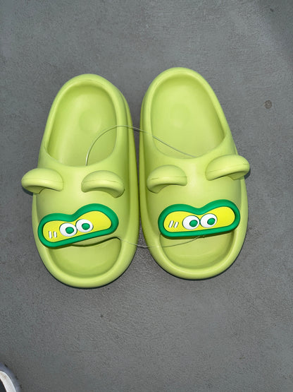 C7032 - $85 SANDALIA JUVENIL
