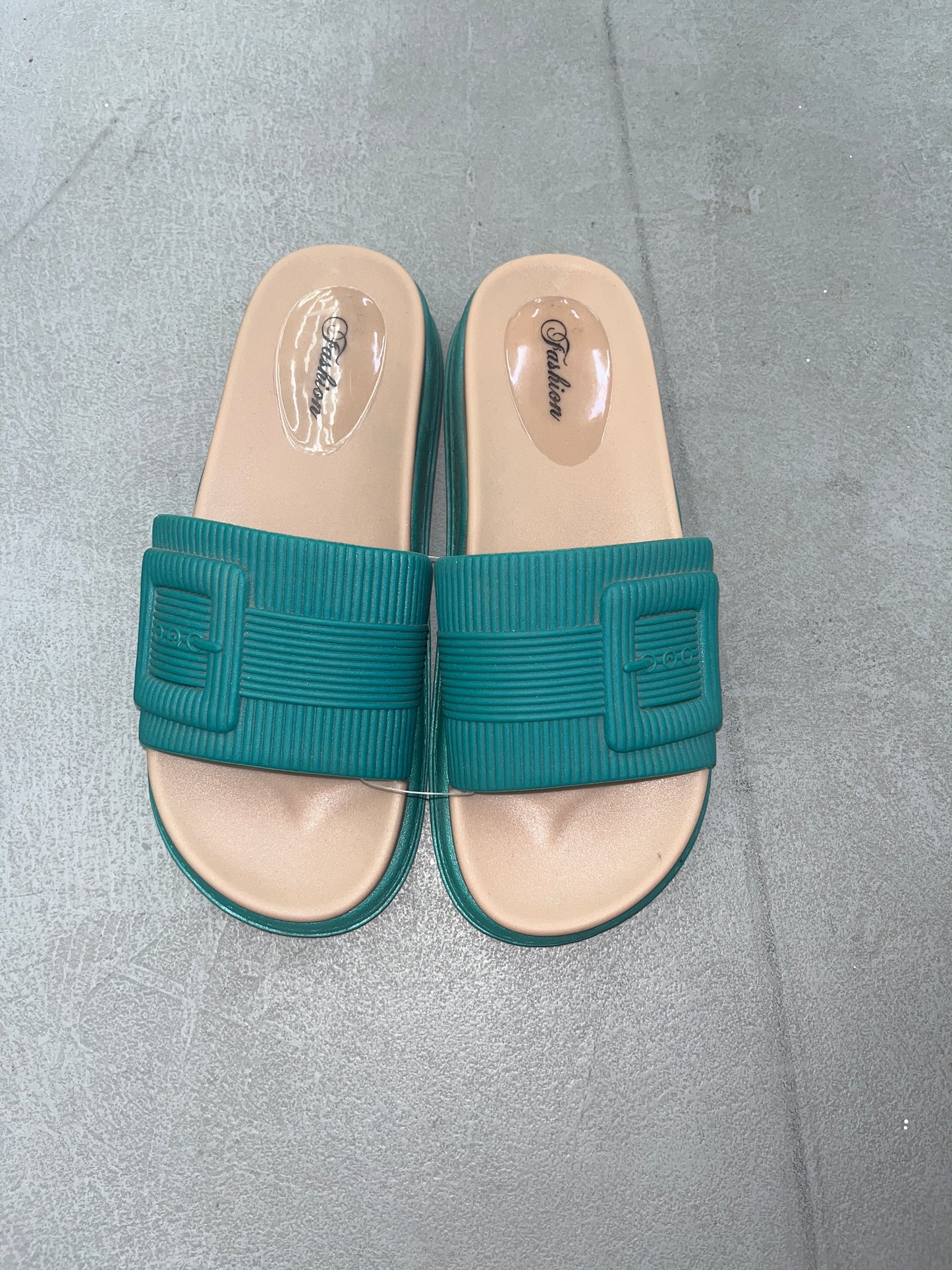 A8092 - $75 SANDALIA DAMA
