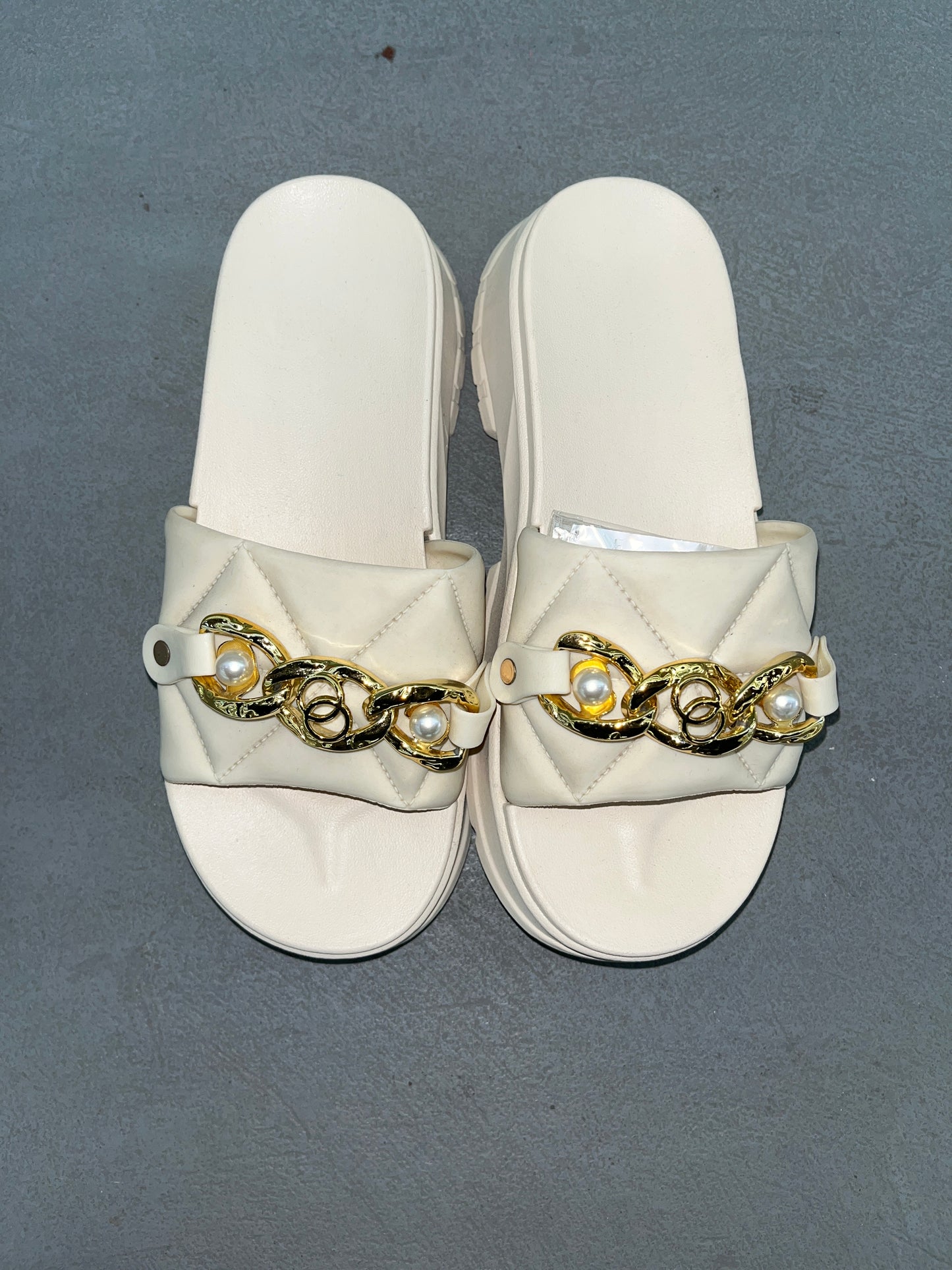 A8056 - $85 SANDALIA DAMA