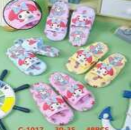 C1017 - $70 SANDALIA JUVENIL