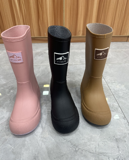 A204 - $125 BOTA DE LLUVIA DAMA