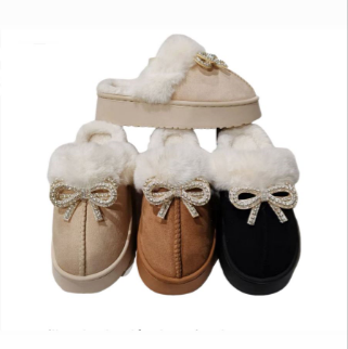ZJM30023 - $120 PANTUFLA DAMA UGG #3-6 ( 24 PARES )