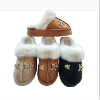 ZJM30021 - $120 PANTUFLA DAMA UGG #3-6 ( 24 PARES )