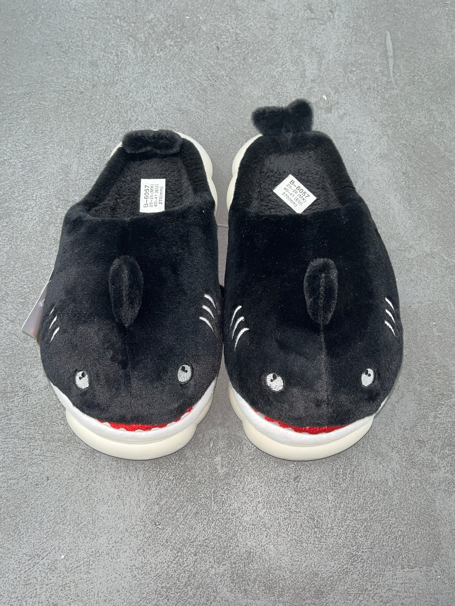 B6057 - $110 PANTUNFLA CABALLERO