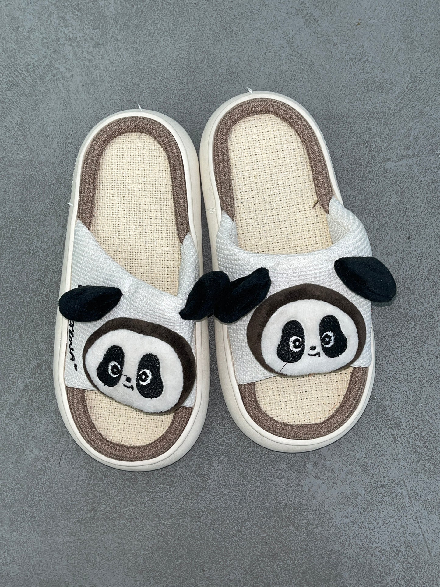 P2069 - $95 PANTUFLA DAMA