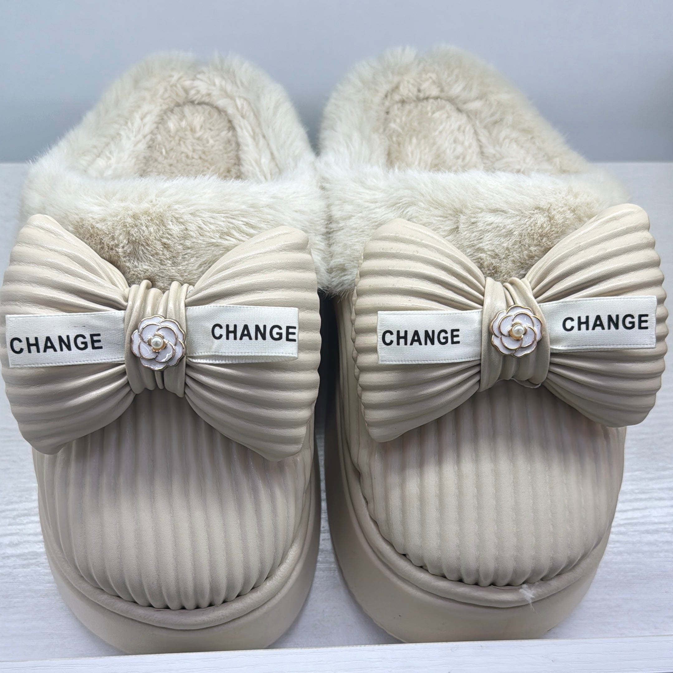 A5014 - $110 x par PANTUFLA DAMA