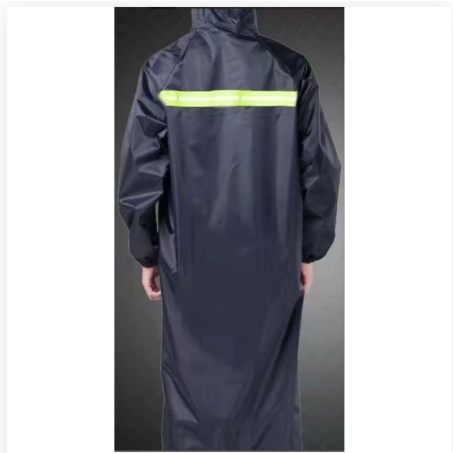 YC-50260 $70 por pieza (bulto con 60 piezas) impermeable larga con tiras iluminadas para adultos