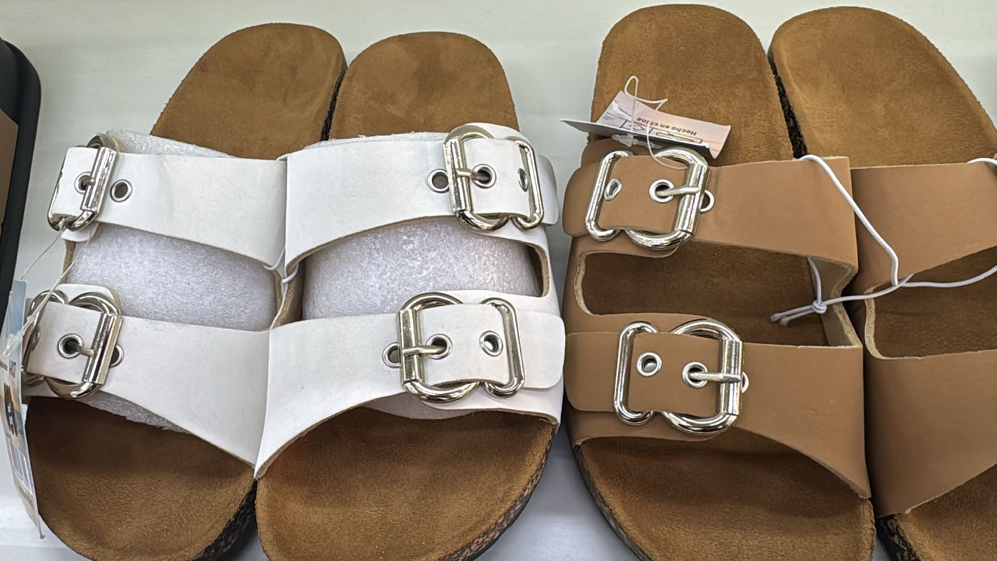 A8202 - $115 SANDALIA DAMA