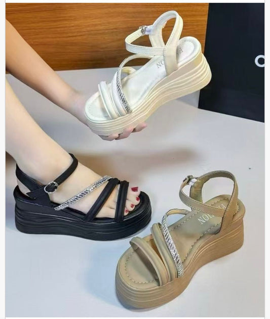 XD18209/02 - $180 SANDALIA DAMA PLATAFORMA BRILLOS #3-5 (Caja con 24 pares)