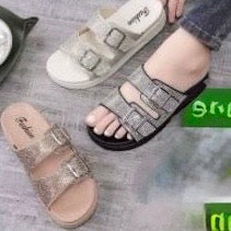 XD180026/02 - $120 SANDALIA DE BRILLOS #3-5.5 (Caja con 36 pares)